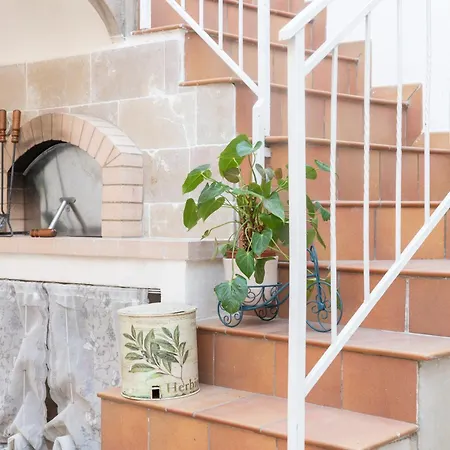 Maison De Richard أوستوني